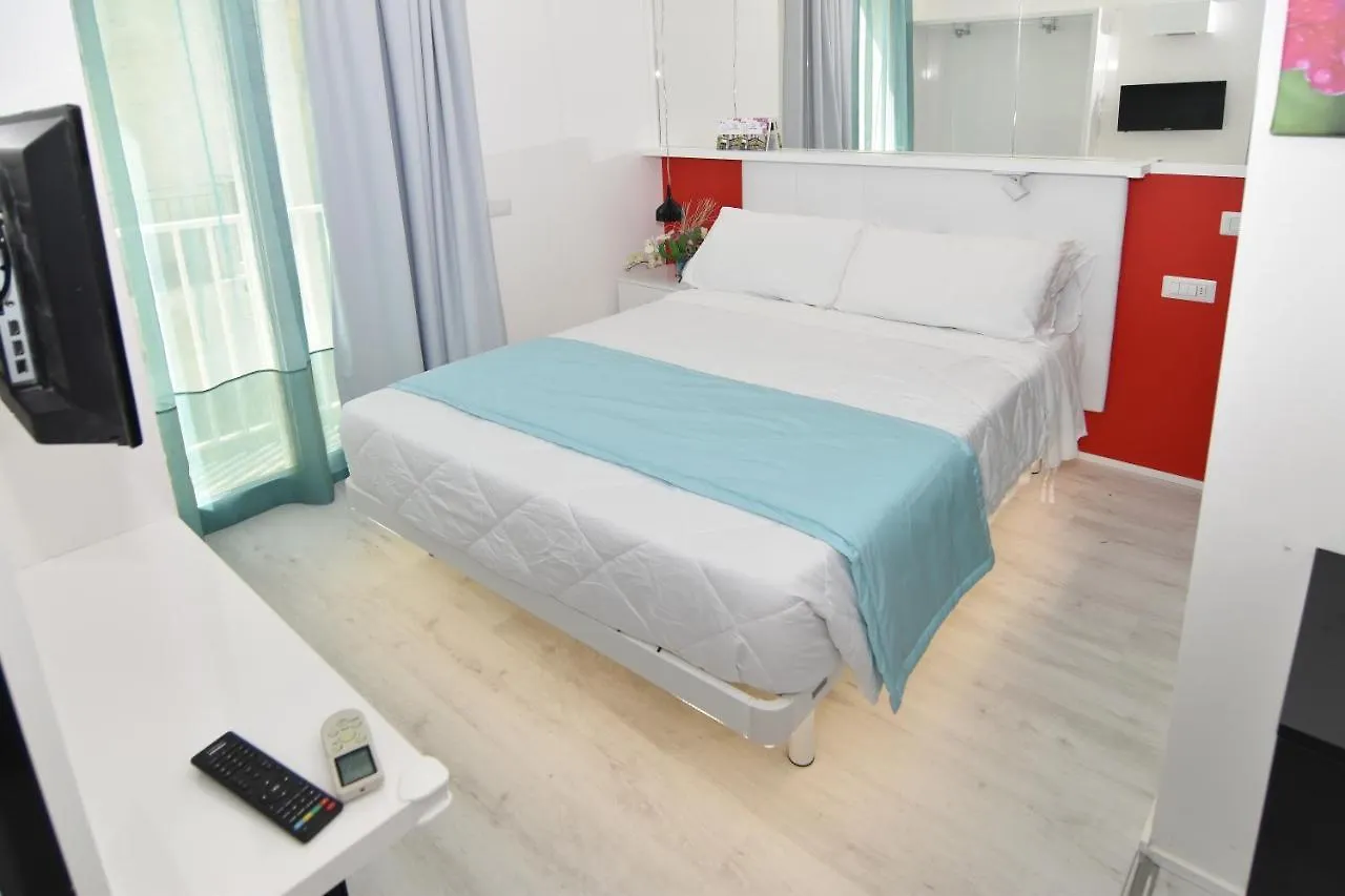 Hotel Nuovo Giardino リミニ イタリア