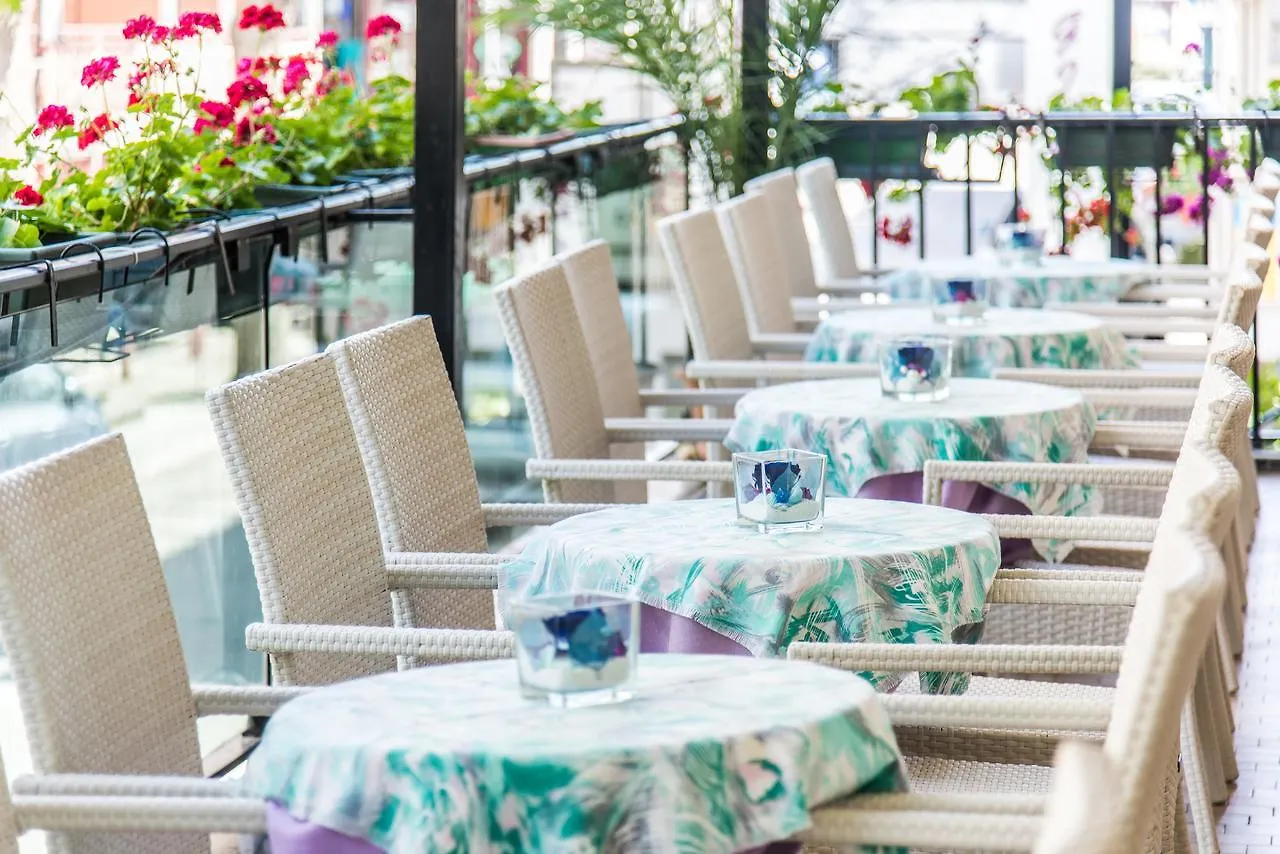 Hotel Nuovo Giardino リミニ